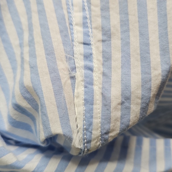 Amazon Essentials Button Down Blue White Stripes Large NWOT - Picture 5 of 5